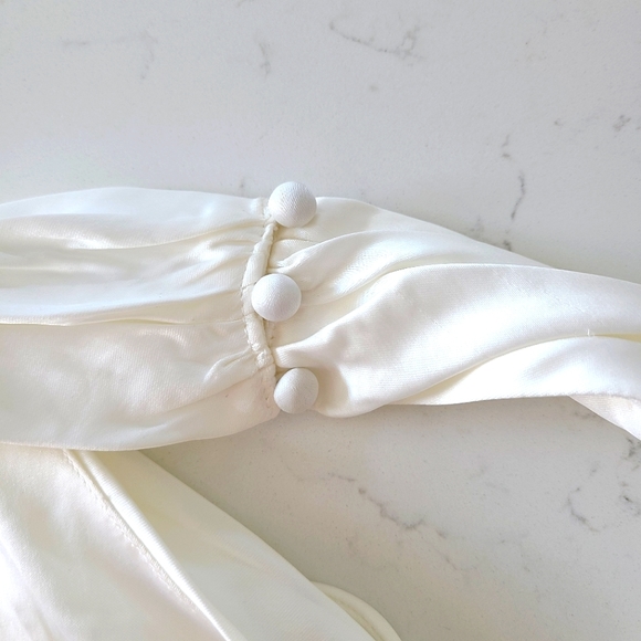 Satin halter top - Picture 6 of 9